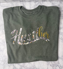 Load image into Gallery viewer, Hustlher T-shirt
